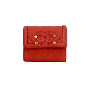 CHANEL Authentic Red Caviar Leather Wallet